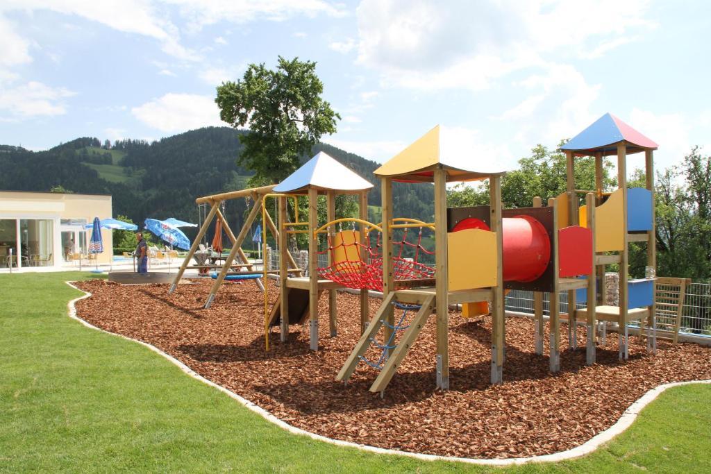 Hotel Panoramadorf Saualpe Eberstein Zewnętrze zdjęcie
